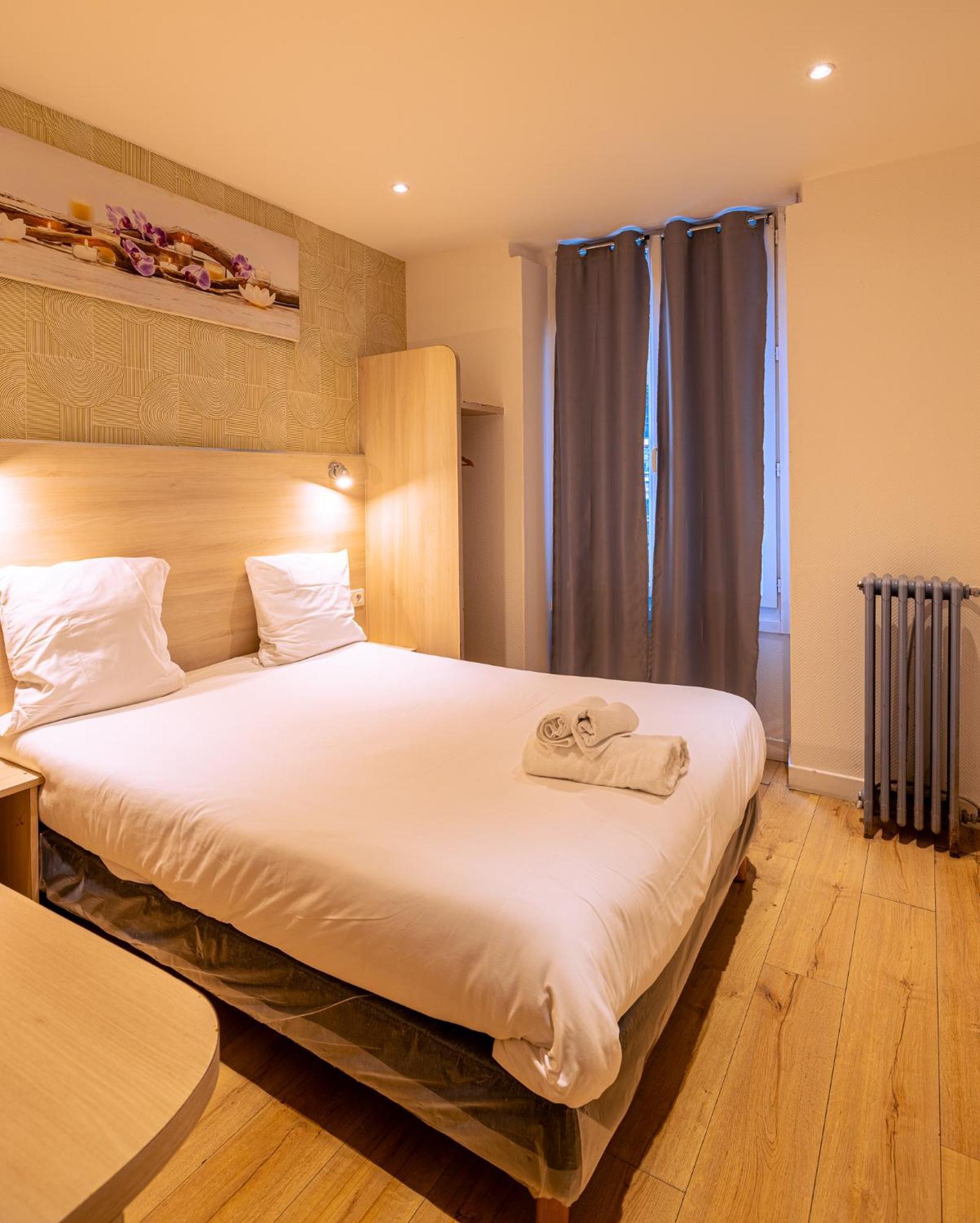 Standard Double Room,1499297755:JPEG